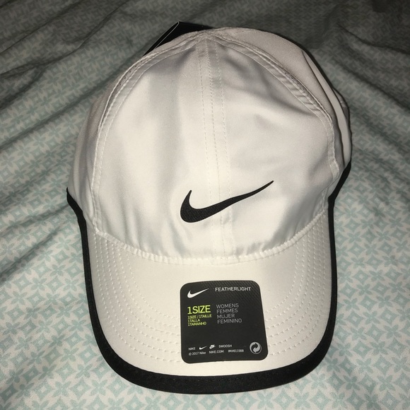 Nike Accessories - Brand new Nike hat